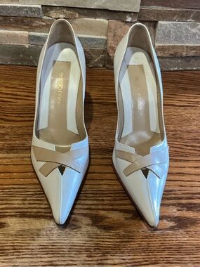 Sergio Rossi White/ Beige Leather Pointed-Toe Asymmetric Cutout Pumps